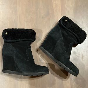 UGG wedge boots in great shape